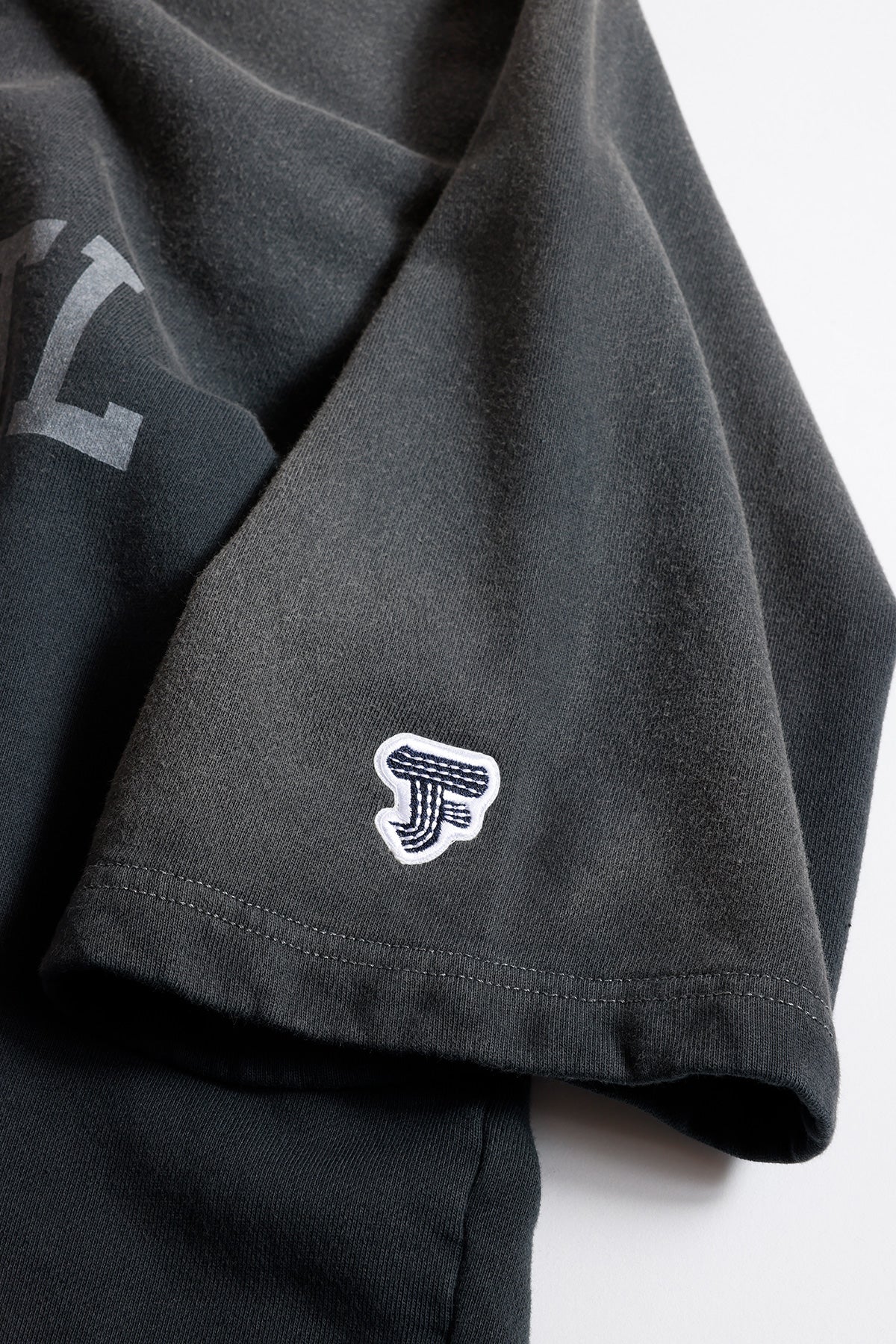 LOGO H/S SWEATSHIRT 3YR WASH