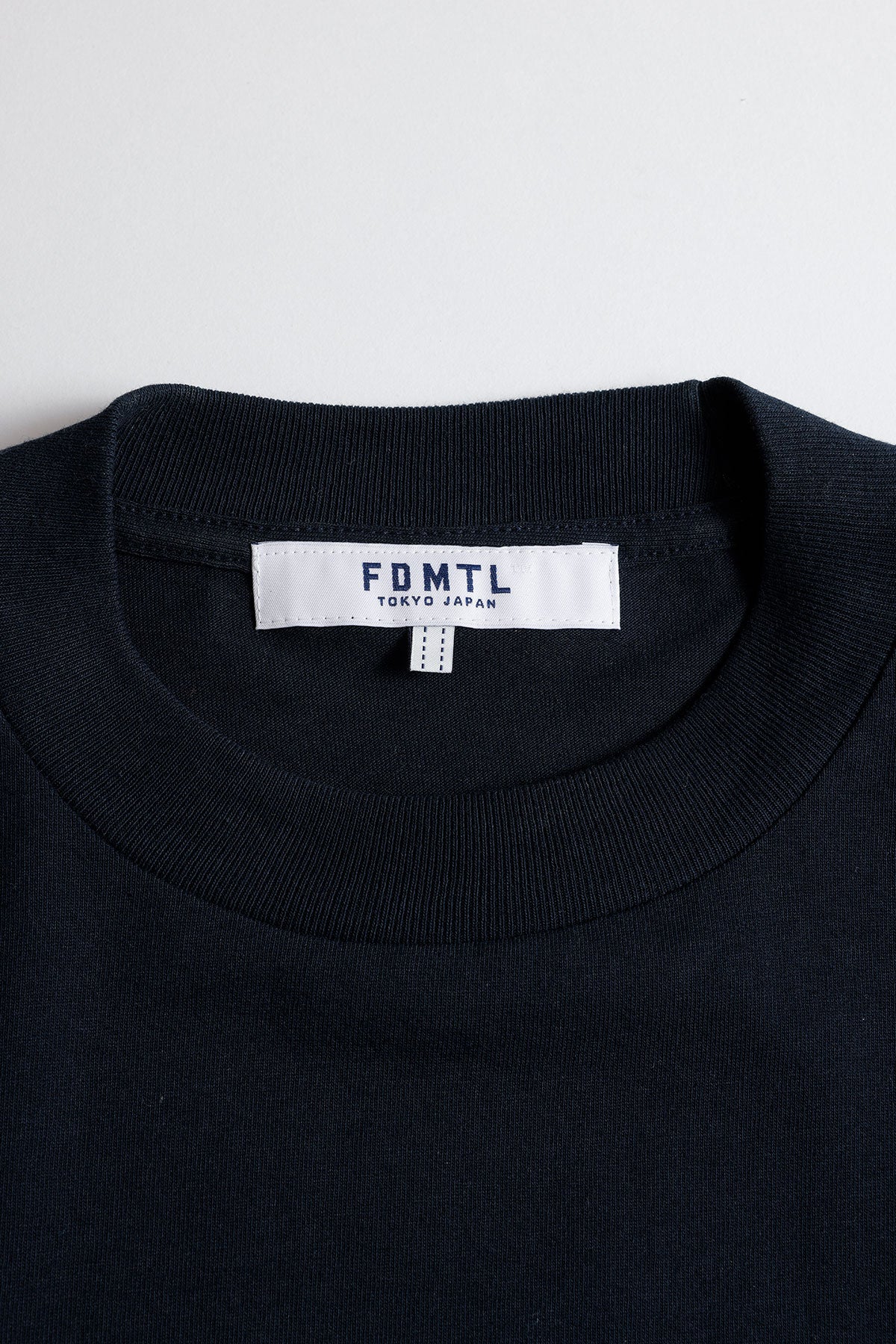 LOGO TEE