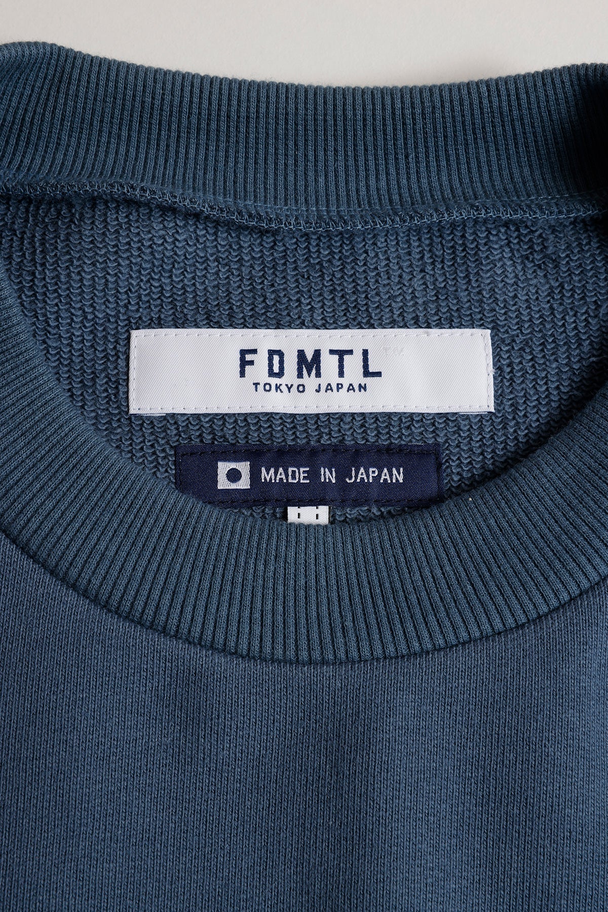 CIRCLE PATCH HOODIE (NAVY)