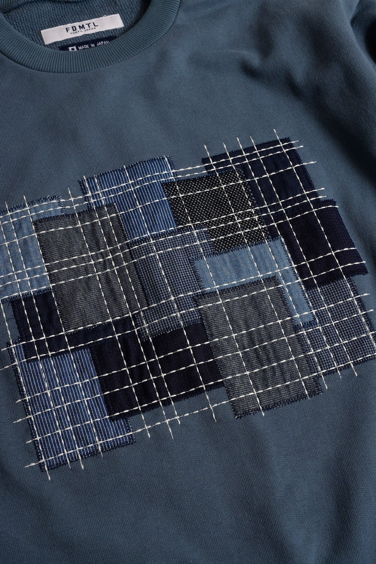 BORO EMBROIDERED SWEAT SHIRT (NAVY)