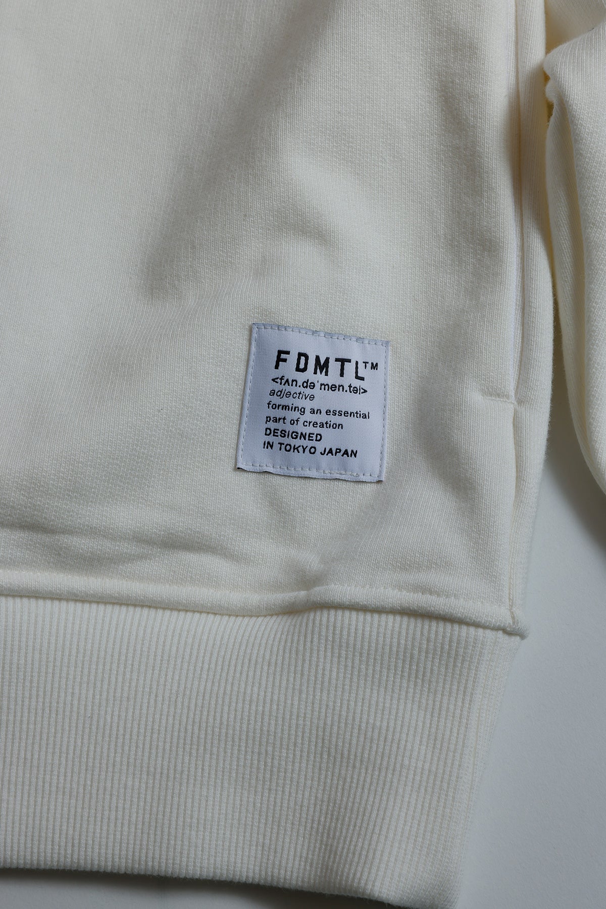 LOGO SWEAT SHIRT (WHITE)