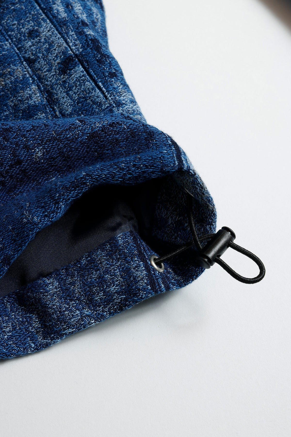 BORO JAQUARD COACH RINSE
