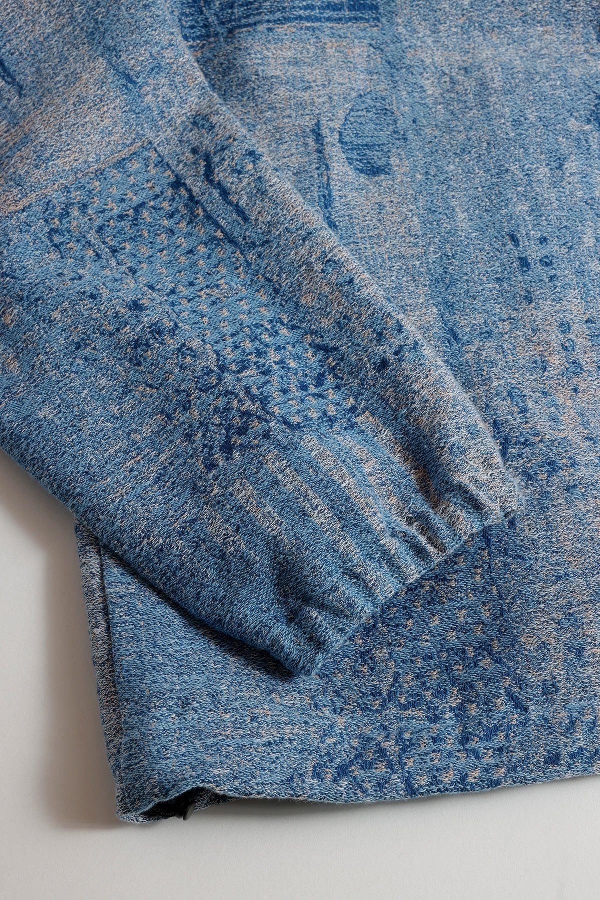 BORO JAQUARD COACH 3YR WASH