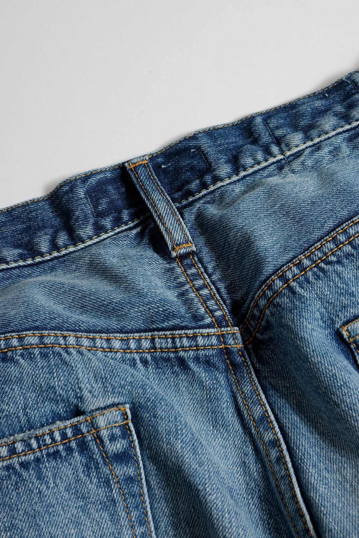 CLASSIC FIT DENIM CS128