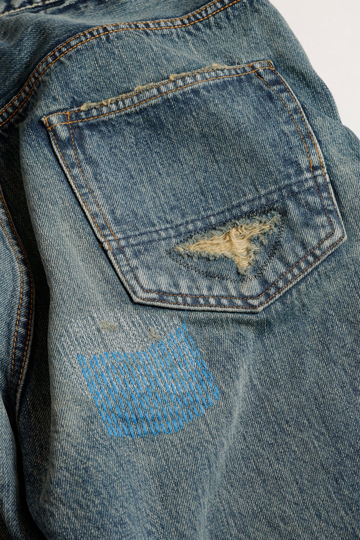CLASSIC FIT DENIM CS129