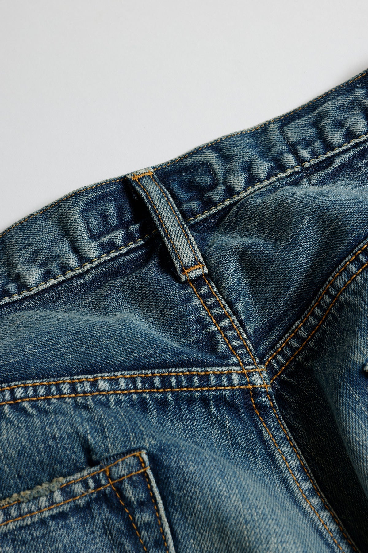 CLASSIC FIT DENIM CS129