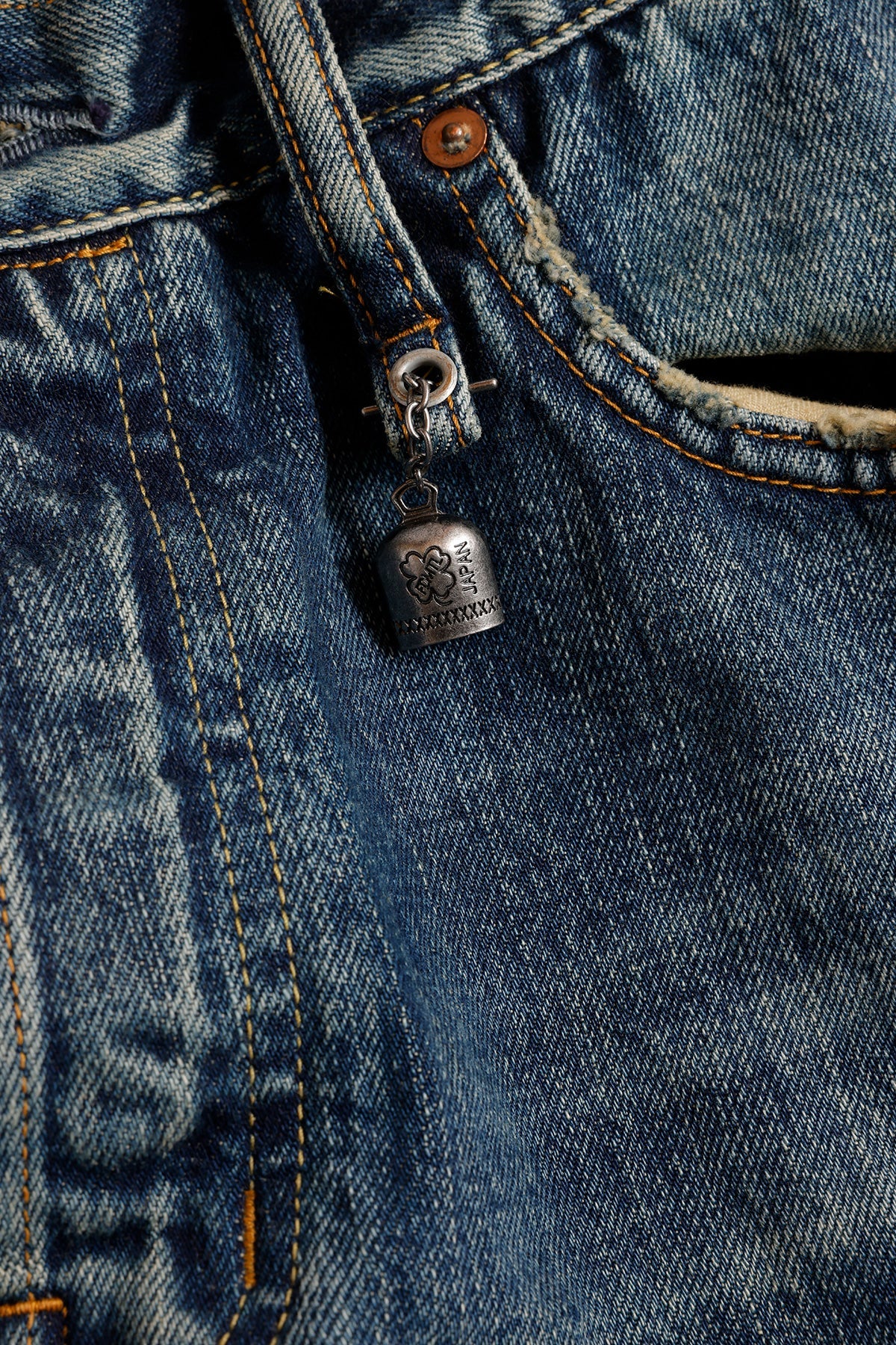 CLASSIC FIT DENIM CS129