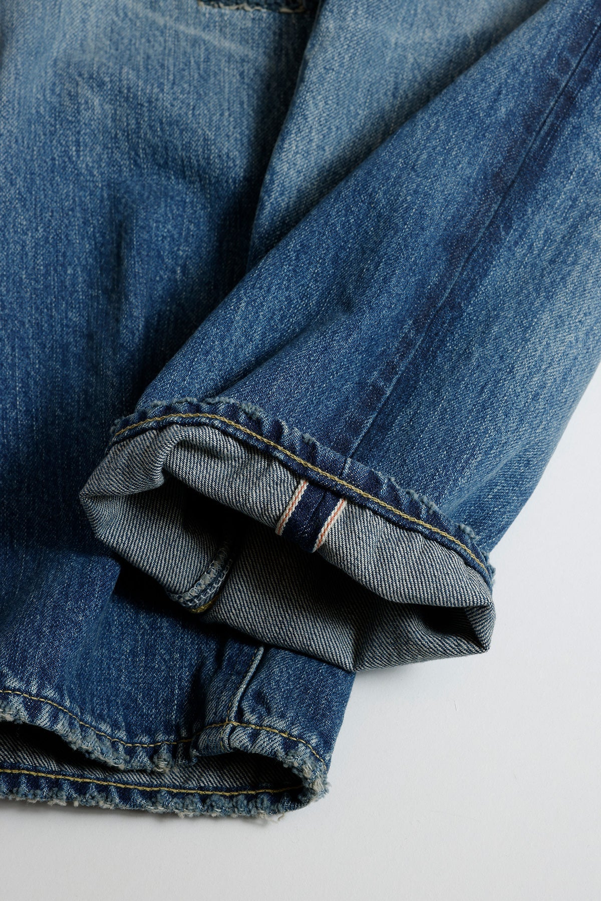 CLASSIC FIT DENIM CS130