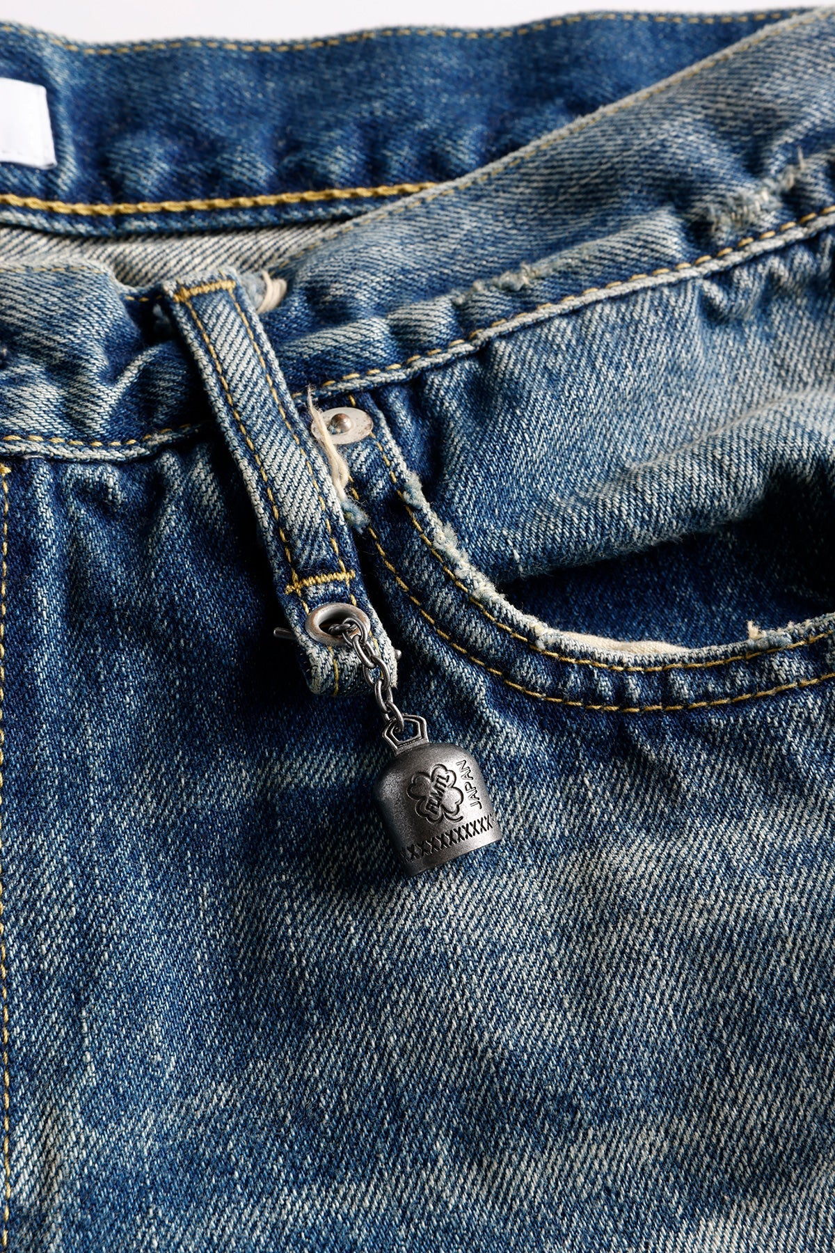 CLASSIC FIT DENIM CS131