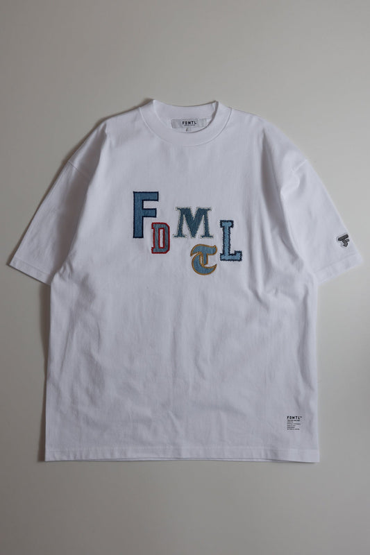 LOGO PATCH TEE