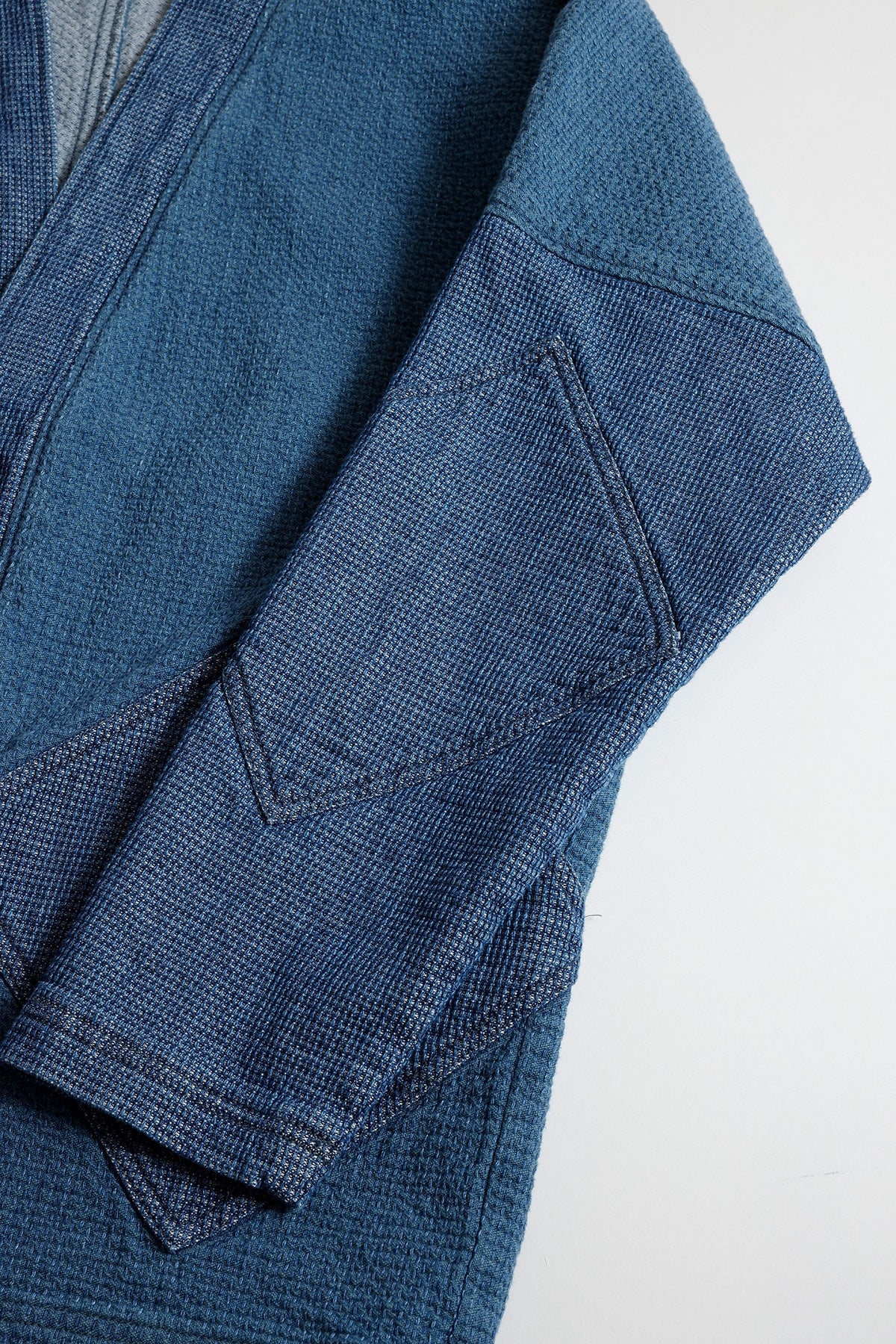 DIAMOND SHORT CARDIGAN 3YR WASH