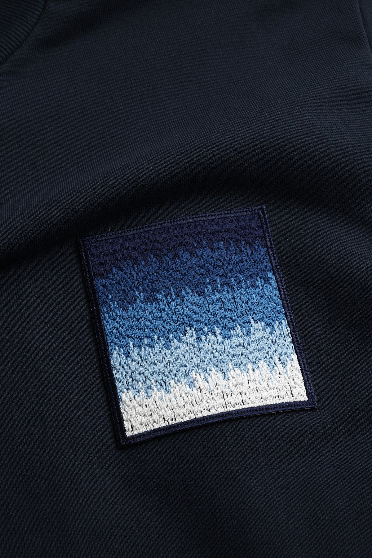 SQUARE PATCH SWEAT SHIRT