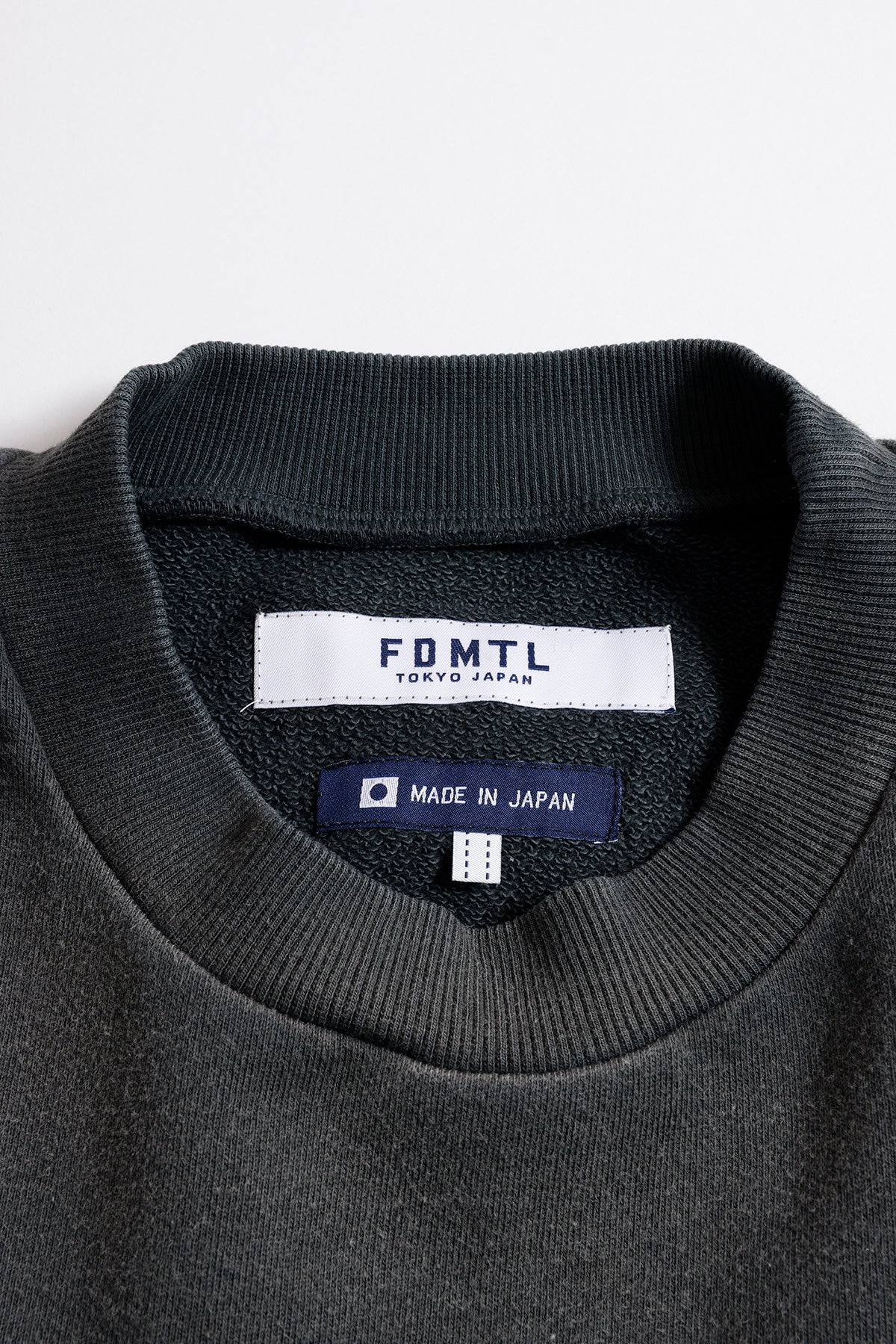 LOGO H/S SWEATSHIRT 3YR WASH