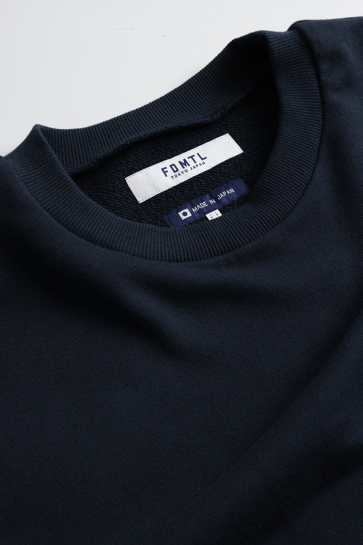 SQUARE PATCH HS SWEAT SHIRT