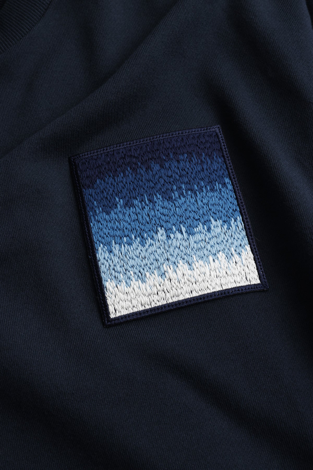 SQUARE PATCH HS SWEAT SHIRT