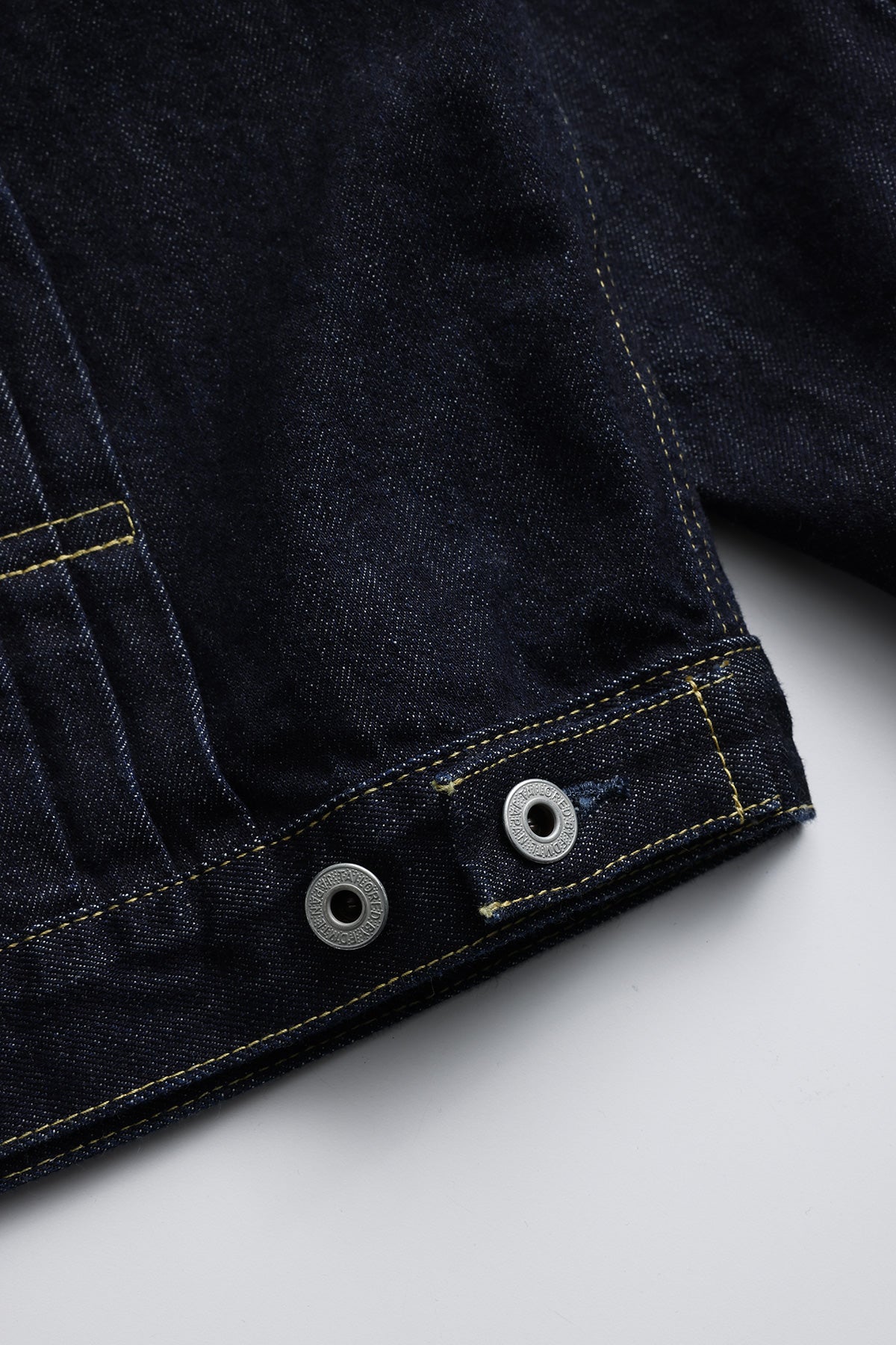 PLEATS DENIM JACKET RINSE
