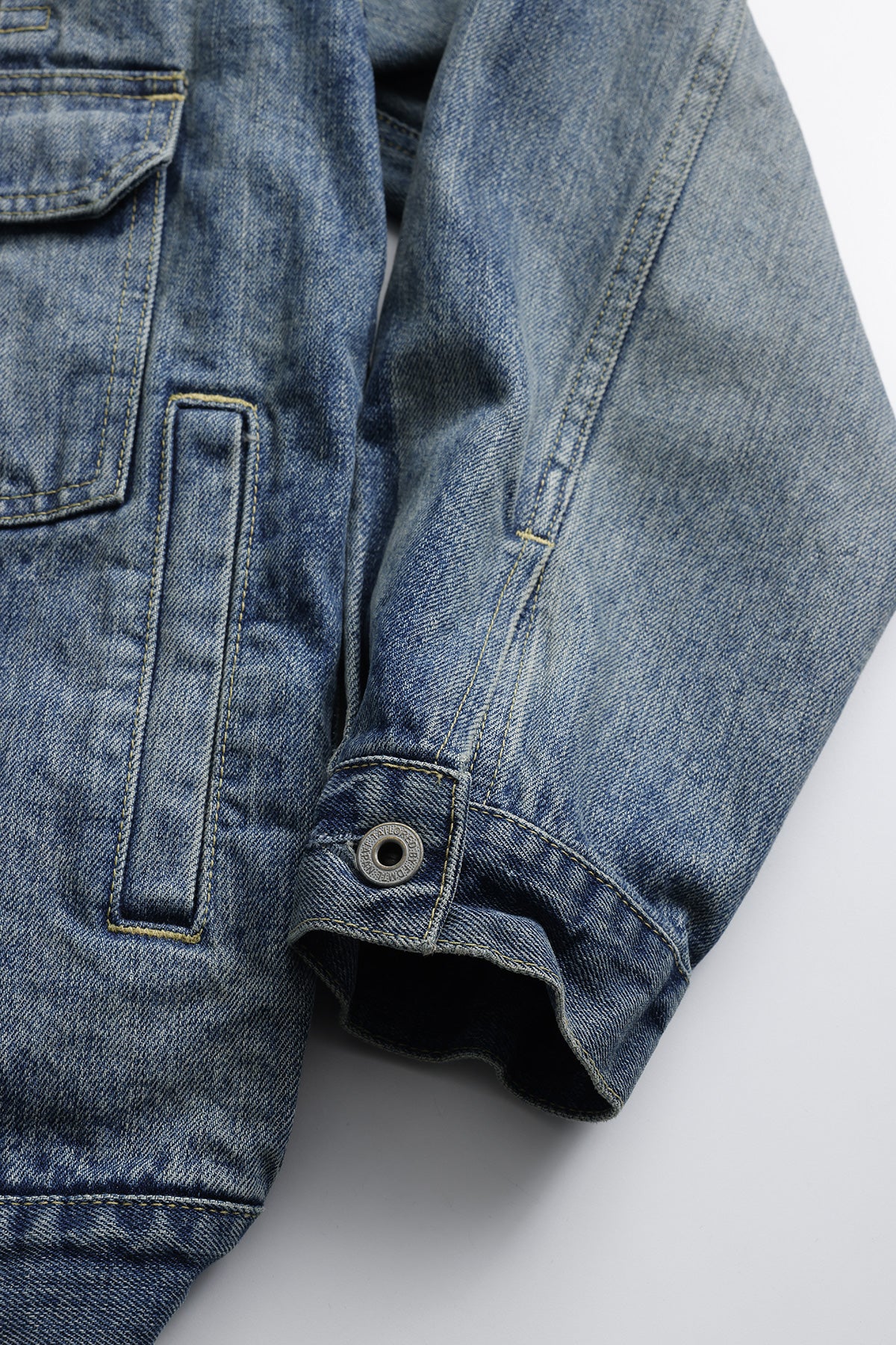 PLEATS DENIM JACKET 3YR WASH
