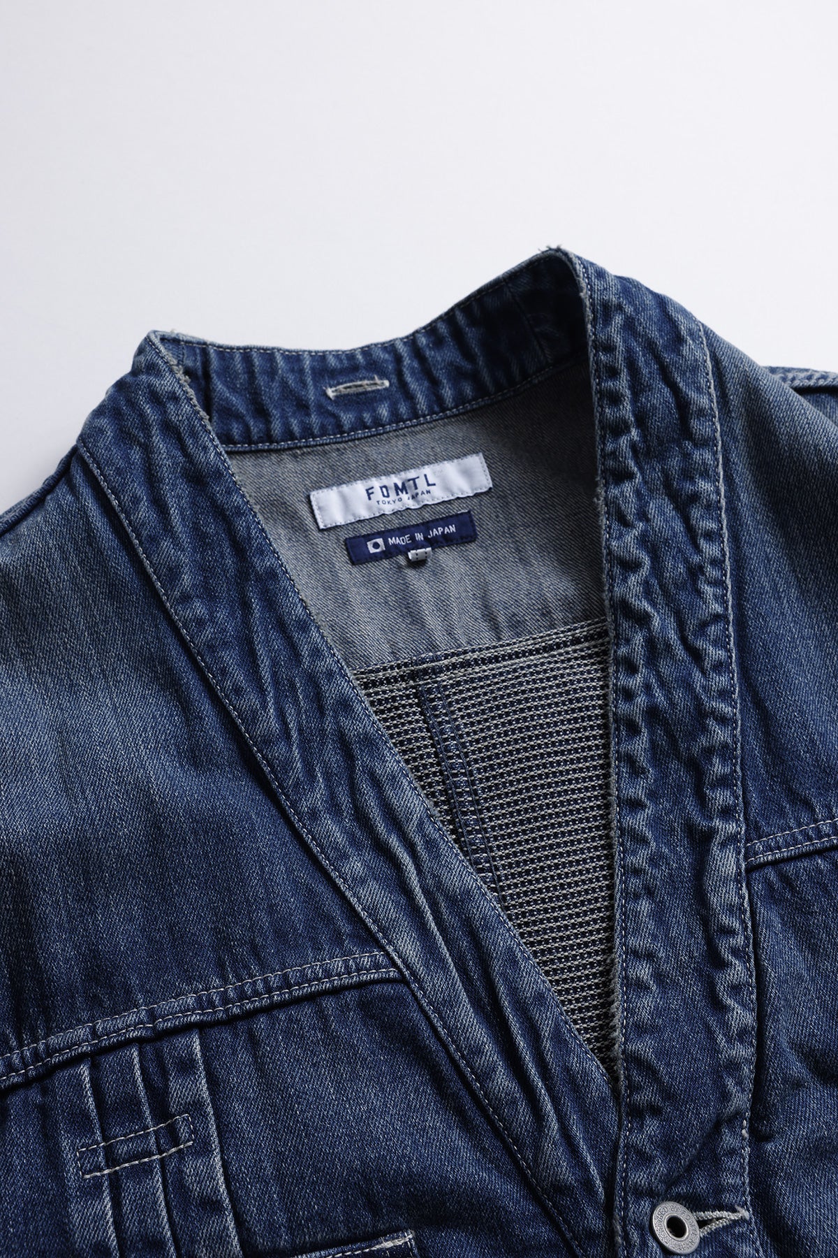 PLEATS MODS JKT 3YR WASH