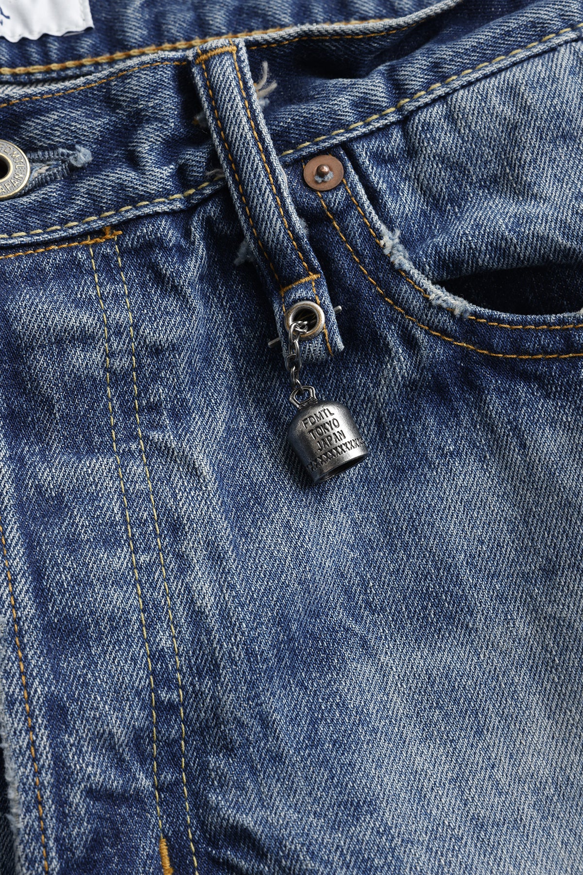 WIDE FIT DENIM CS140