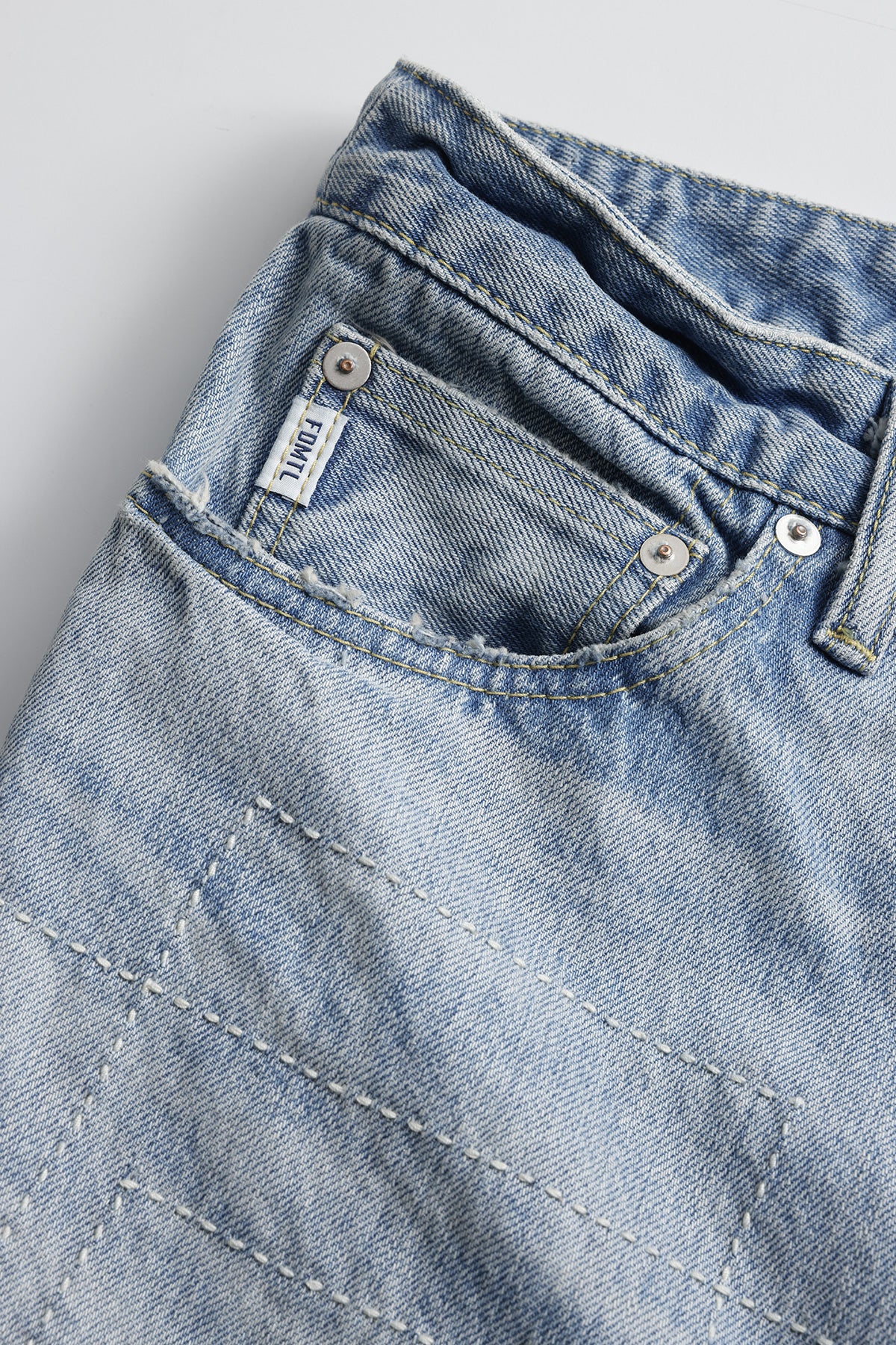 WIDE FIT DENIM CS141