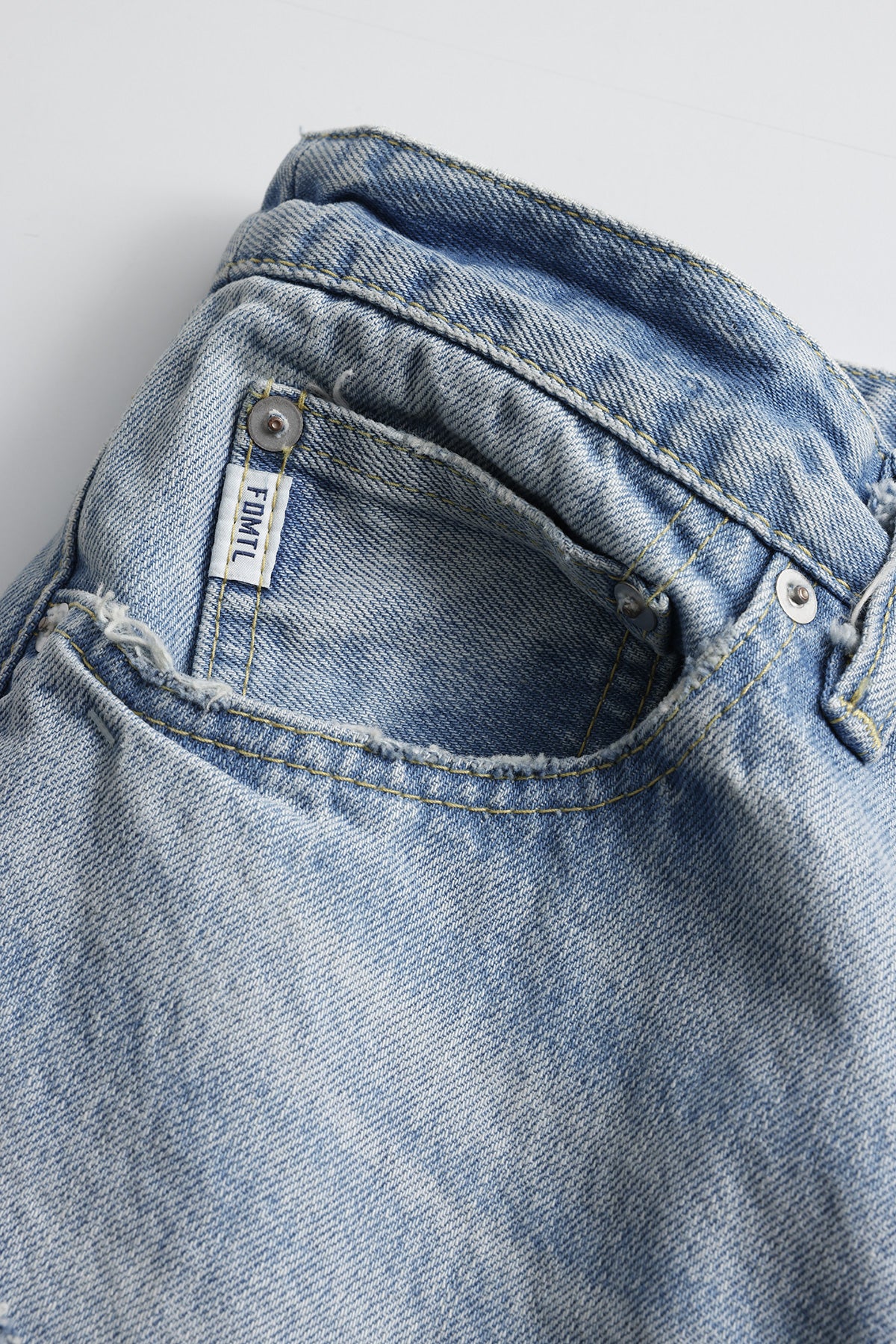 WIDE FIT DENIM CS143