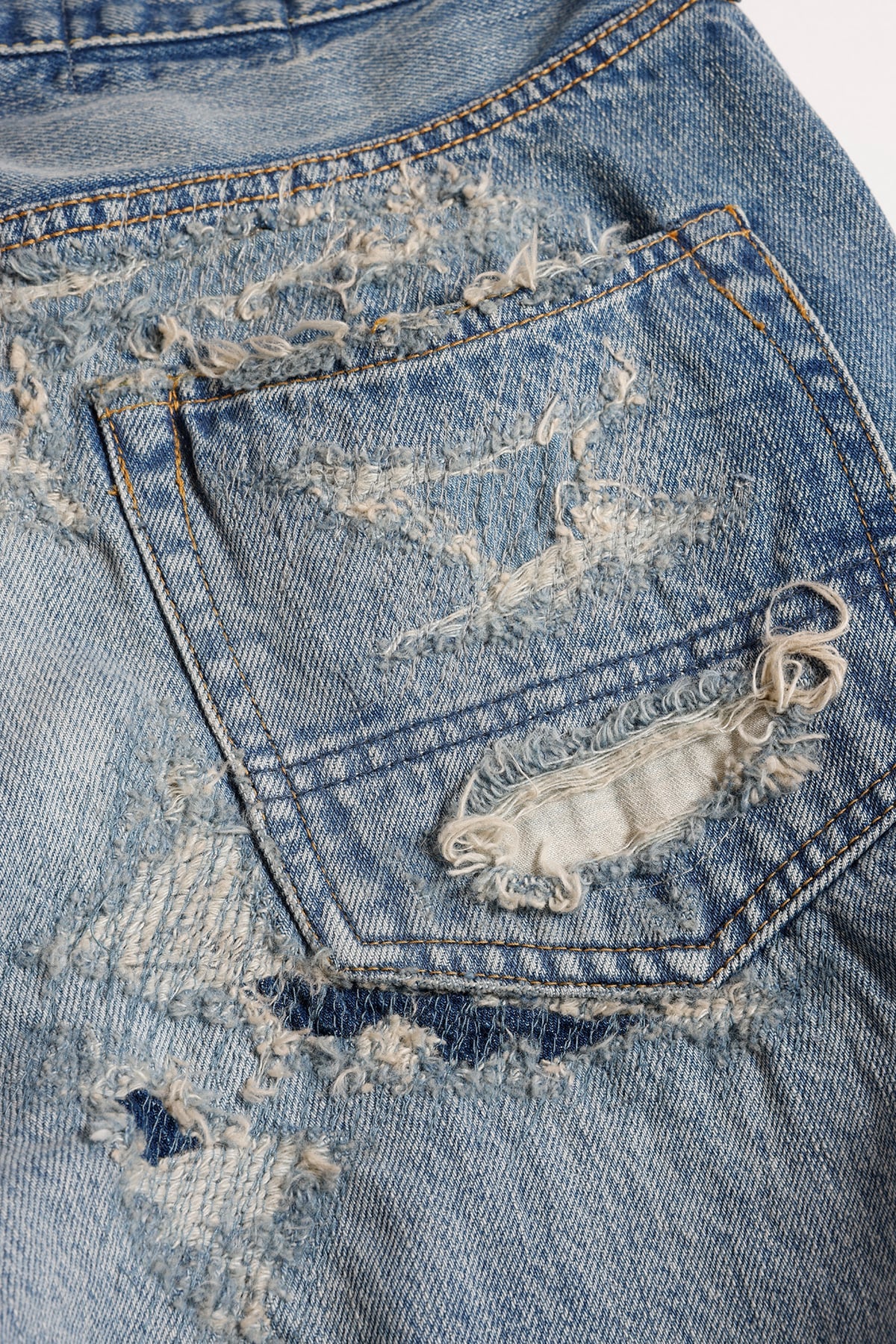CLASSIC STRAIGHT DENIM CS136