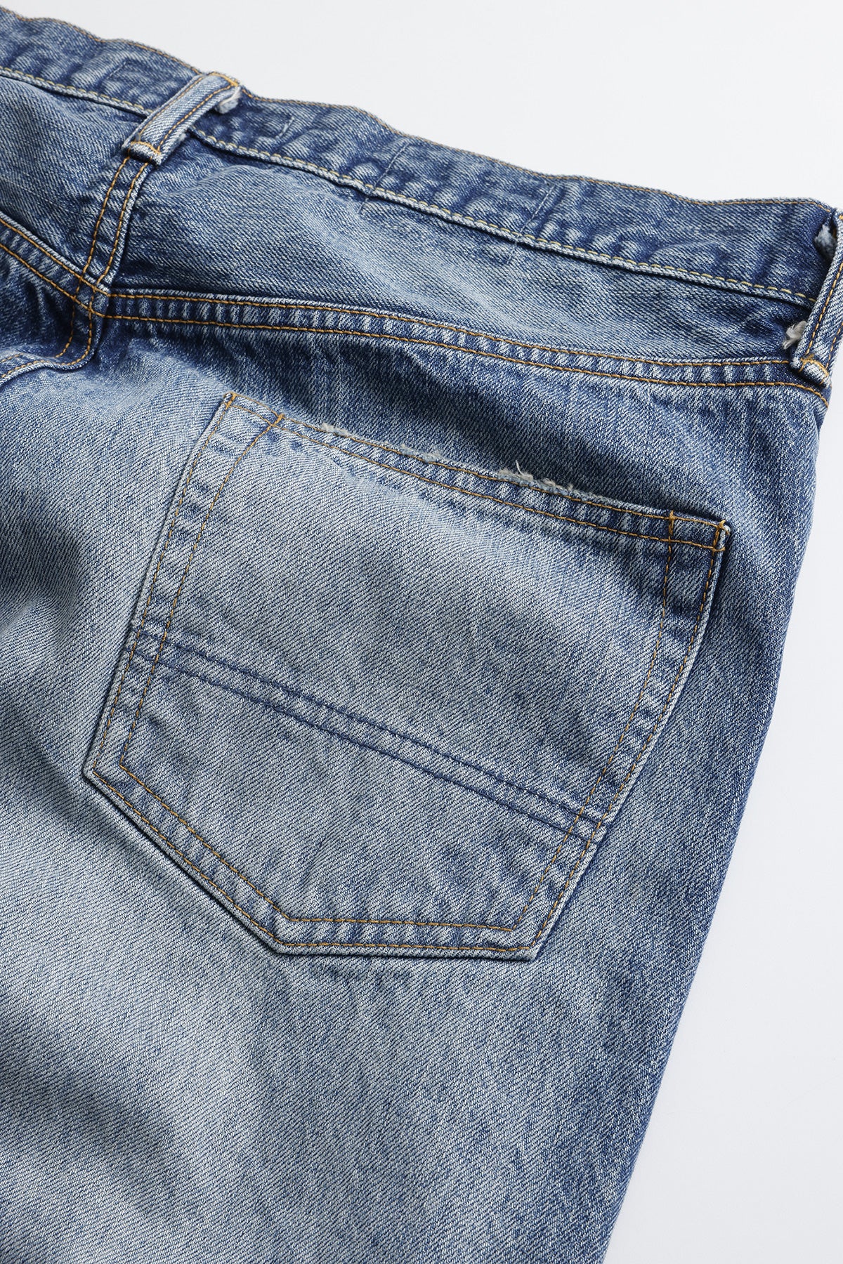 CLASSIC FIT DENIM CS140