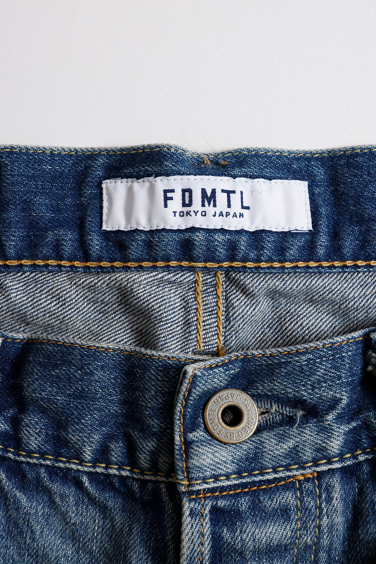 SLIM FIT DENIM CS137