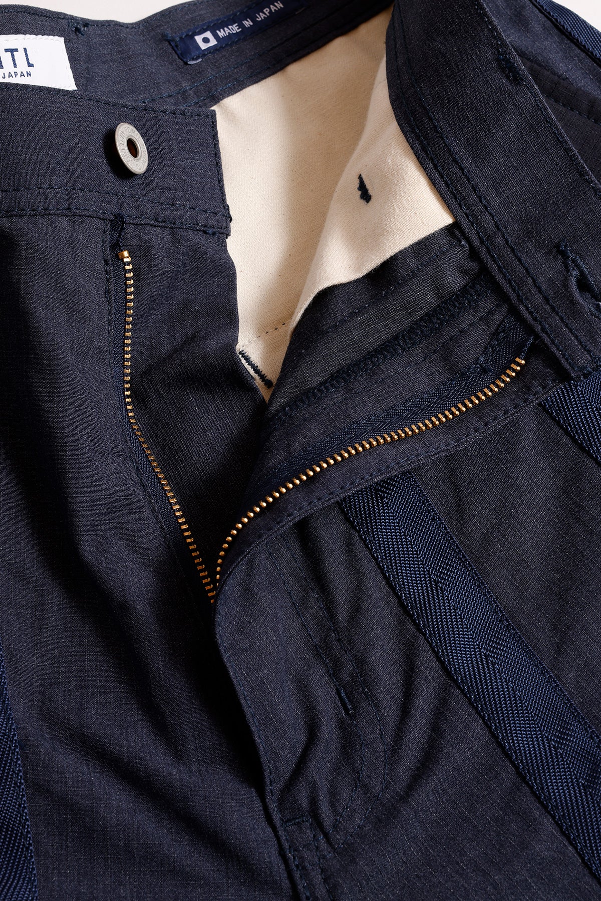 HAKAMA TAPE KNEE PANTS