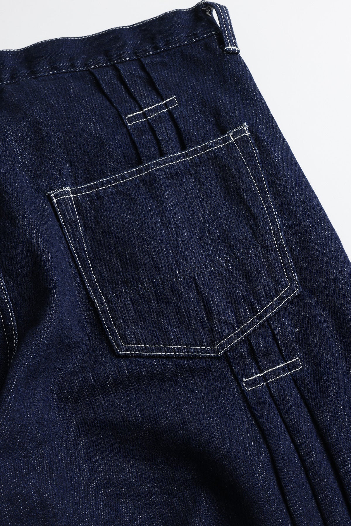 PLEATS DENIM PANTS RINSE