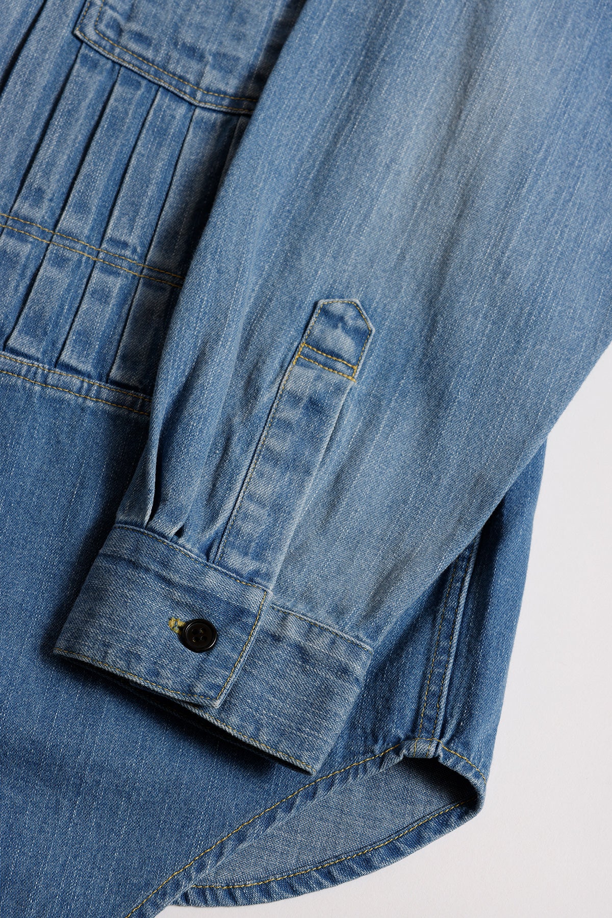 DENIM PLEATS SHIRT 3YR WASH