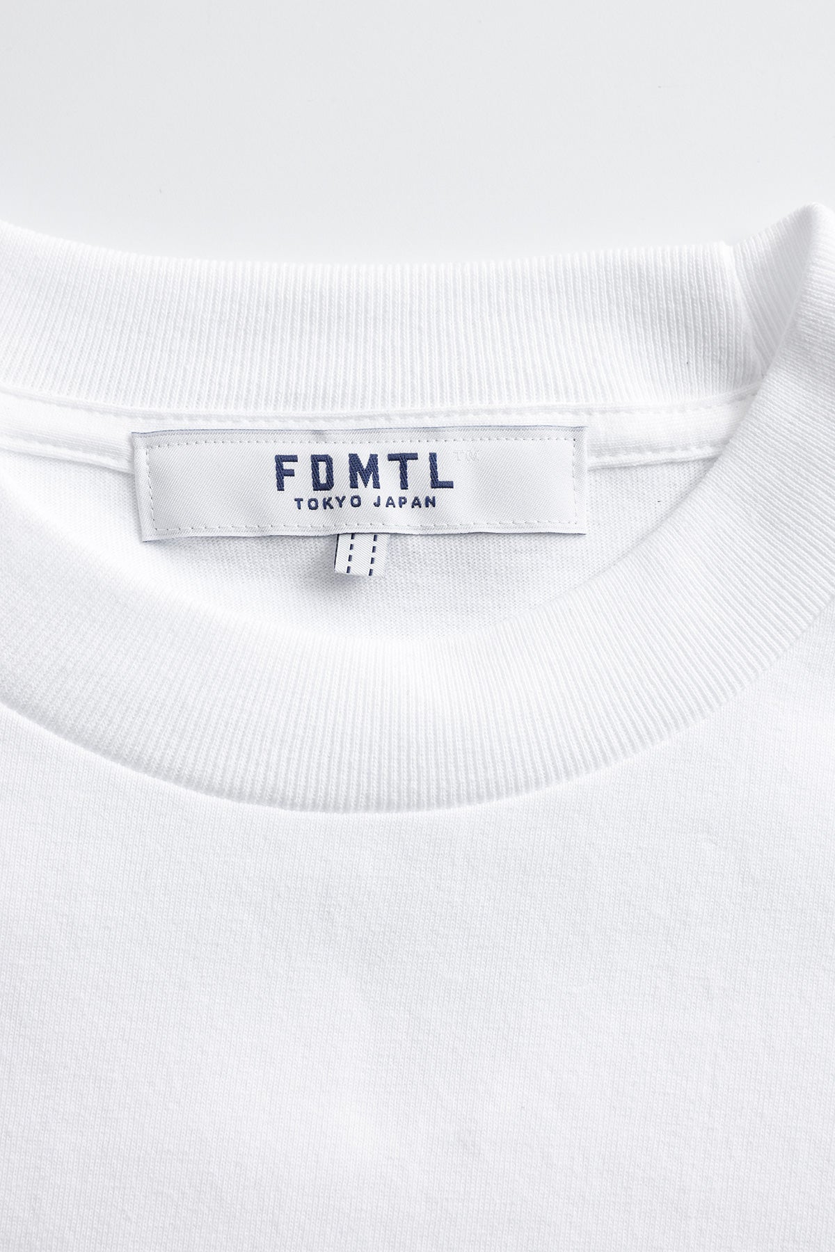 BADGES TEE