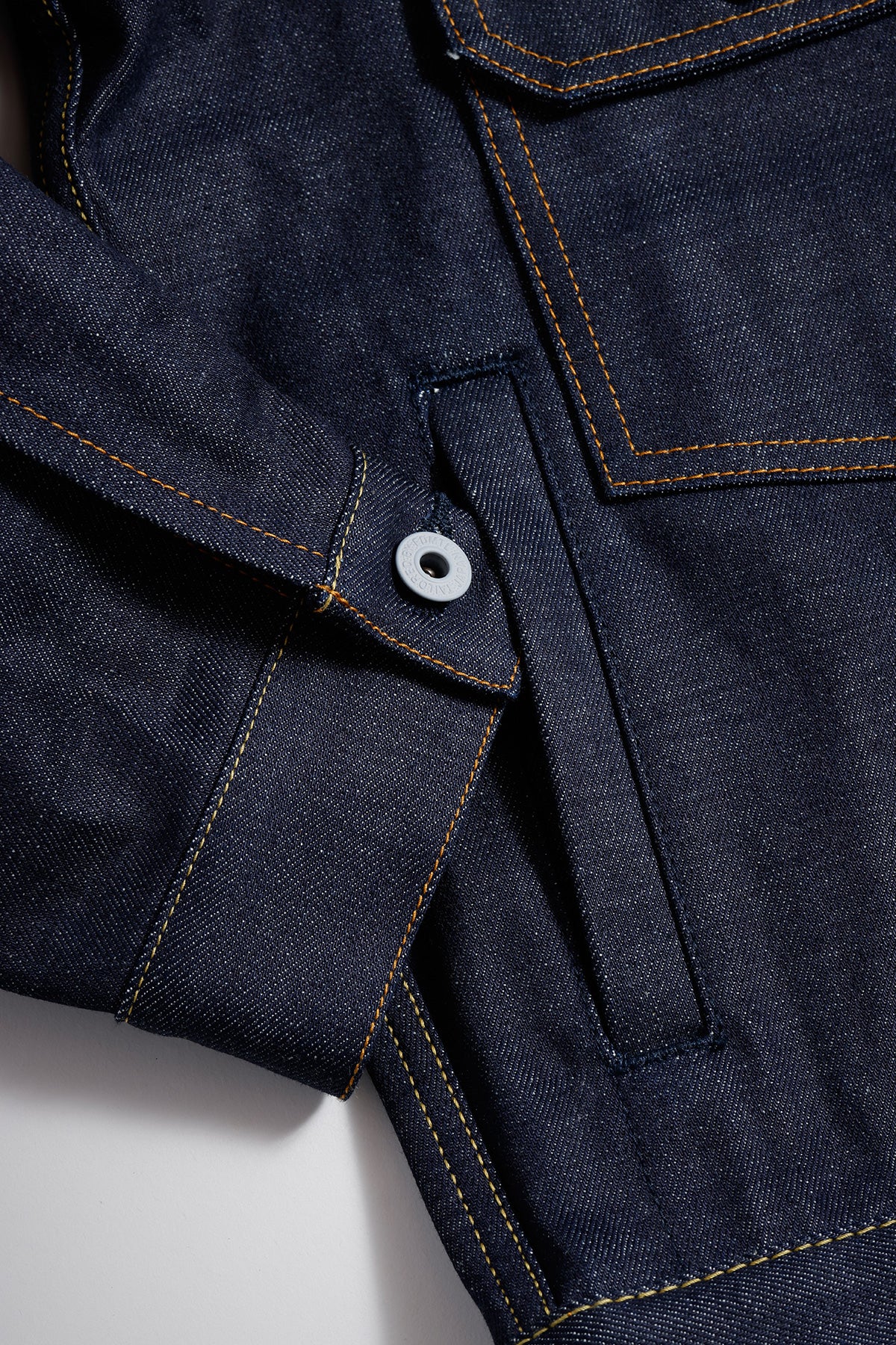 TIMELESS DENIM JACKET