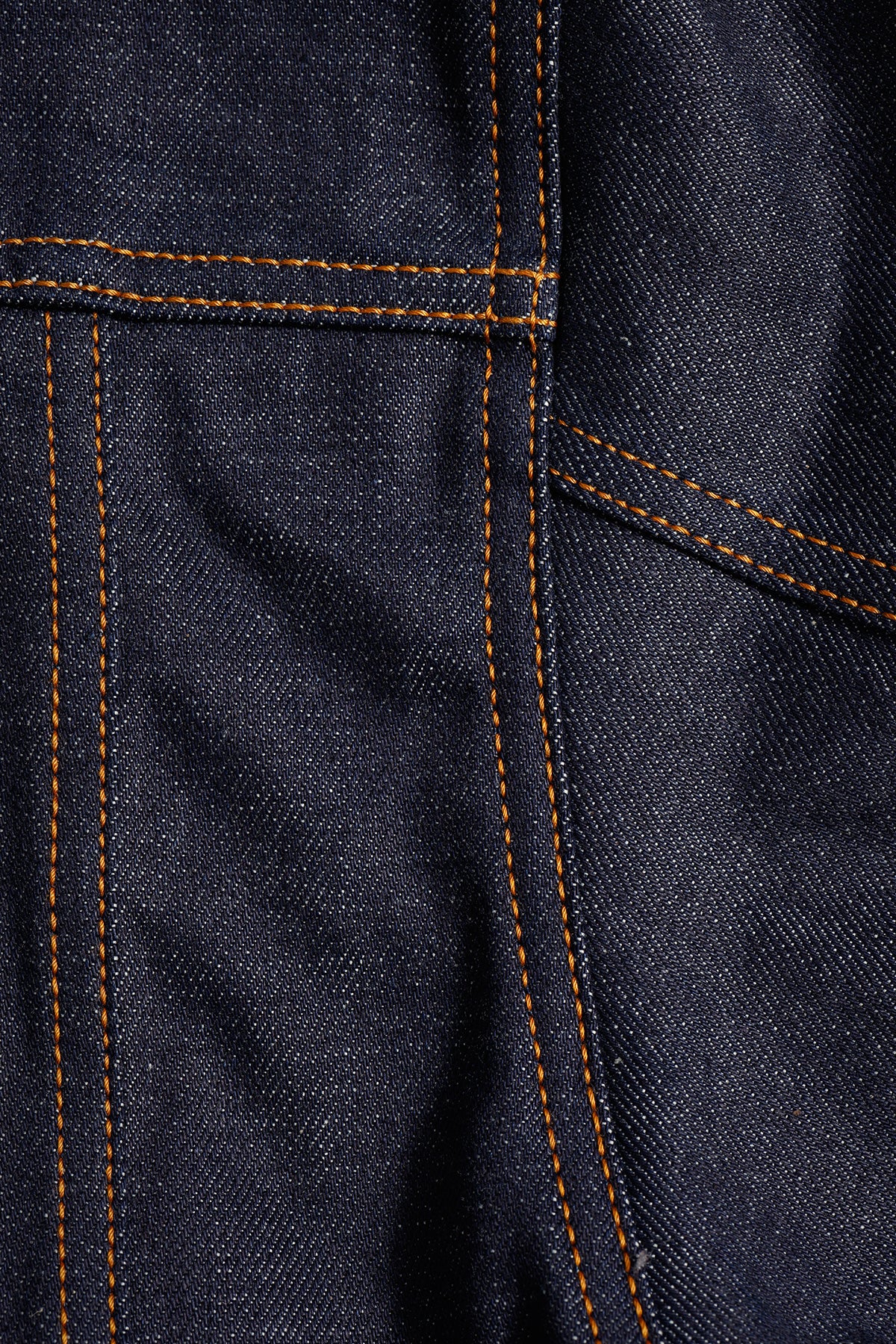 TIMELESS DENIM JACKET