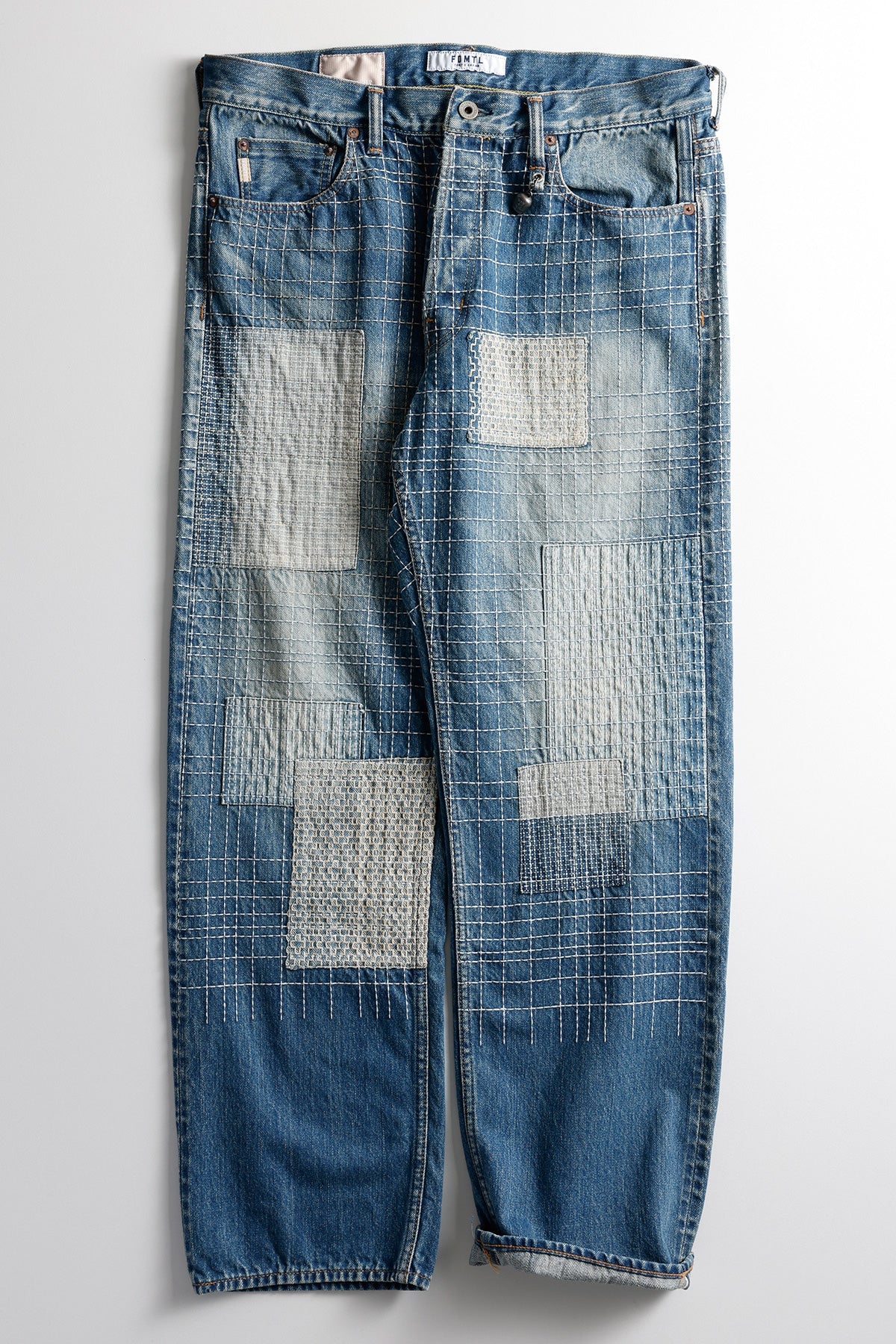 CLASSIC STRAIGHT DENIM CS112